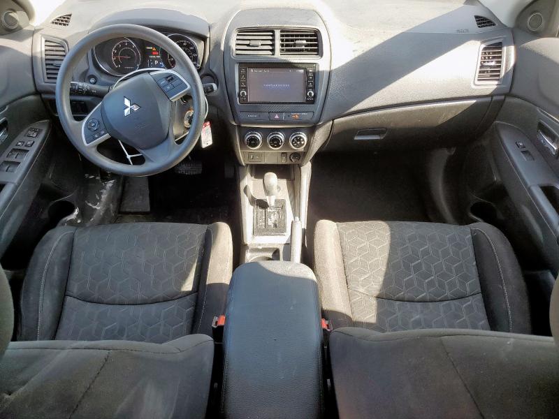 Photo 8 from auction – 2023 MITSUBISHI OUTLANDER with VIN JA4ARUAU5PU003458