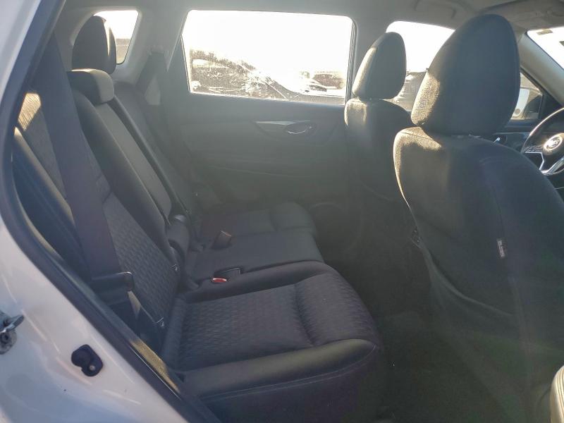 Photo 11 from auction – 2017 NISSAN ROGUE S with VIN JN8AT2MT9HW133526