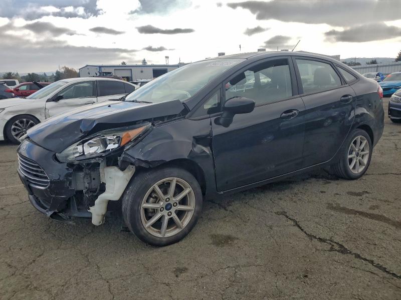 FORD FIESTA SE 2019 with VIN 3FADP4BJ7KM118613 - Photo from auction