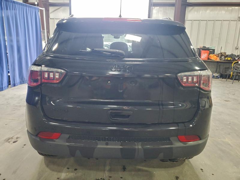 Photo 6 from auction – 2018 JEEP COMPASS LA with VIN 3C4NJDBB1JT492227