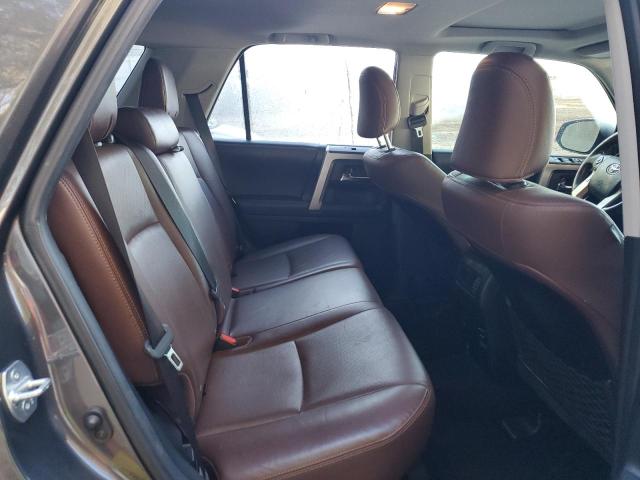 Photo 11 from auction – 2018 TOYOTA 4RUNNER SR with VIN JTEZU5JR0J5172762