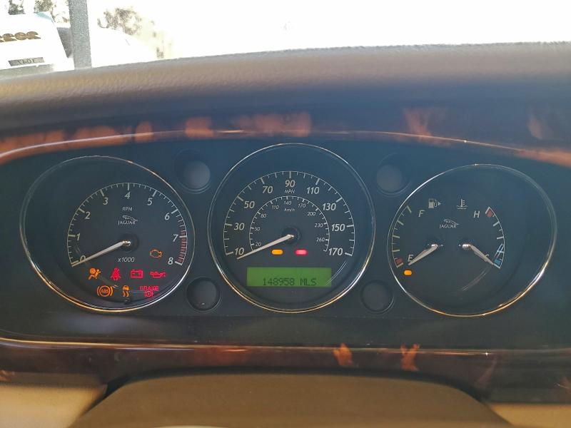 Photo 9 from auction – 2005 JAGUAR XJ8 L with VIN SAJWA79C65SG34572