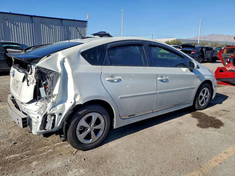 Foto 3 de la subasta – 2015 TOYOTA PRIUS con VIN JTDKN3DU8F0452389