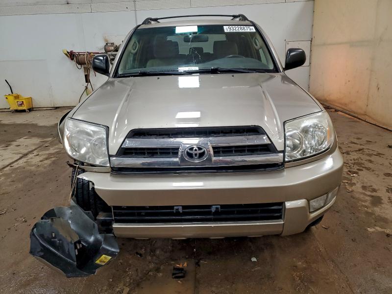 Photo 5 from auction – 2005 TOYOTA 4RUNNER SR with VIN JTEBU14R650068155