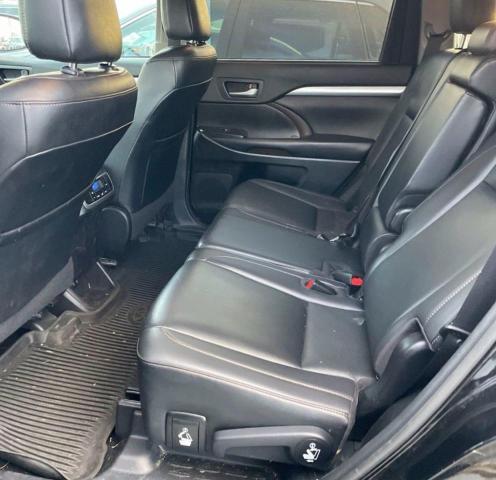 Photo 6 from auction – 2019 TOYOTA HIGHLANDER with VIN 5TDJZRFH7KS599622