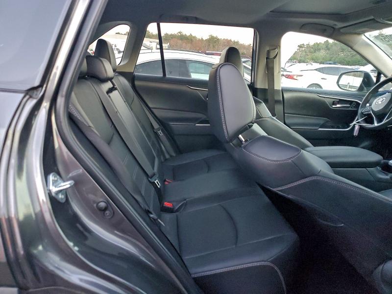 Photo 11 from auction – 2024 TOYOTA RAV4 XLE P with VIN 2T3A1RFV8RC415313
