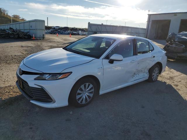 Photo 1 from auction – 2021 TOYOTA CAMRY with VIN 4T1C31AK9MU024706