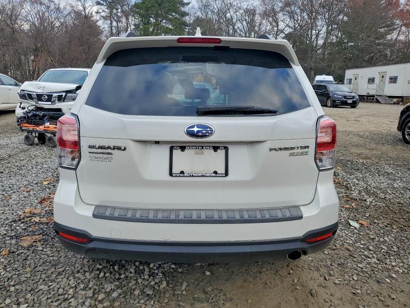 Photo 6 from auction – 2017 SUBARU FORESTER 2 with VIN JF2SJATCXHH593785