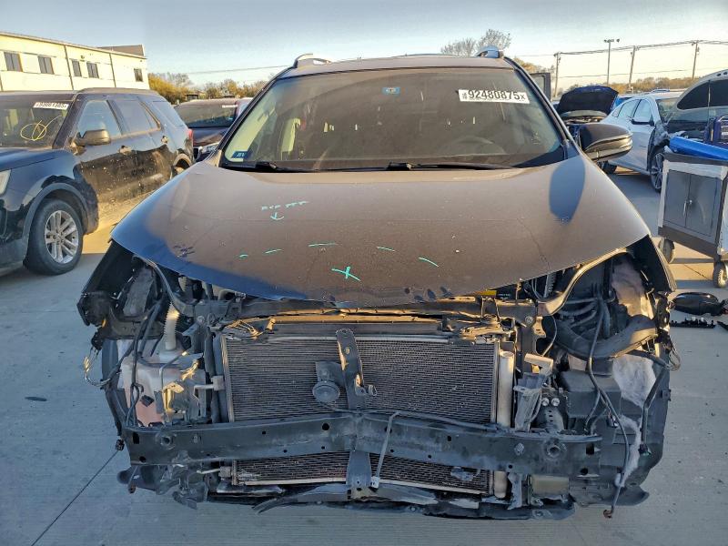 Photo 5 from auction – 2015 TOYOTA RAV4 XLE with VIN 2T3WFREV2FW147751