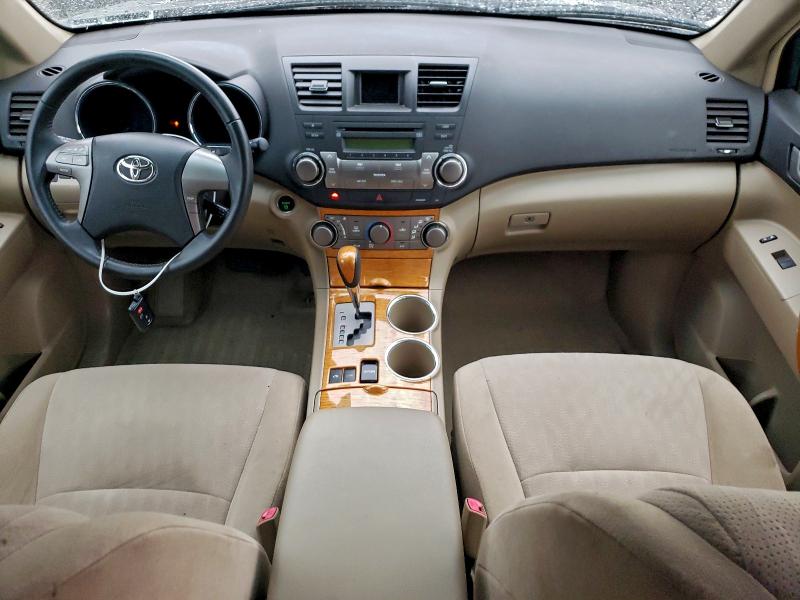 Photo 8 from auction – 2009 TOYOTA HIGHLANDER with VIN JTEEW41A792030953