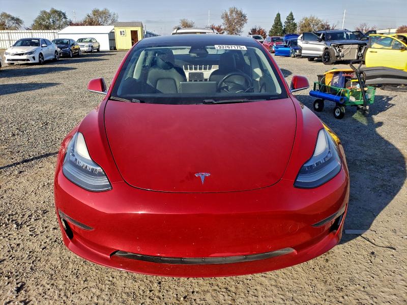 Photo 5 from auction – 2018 TESLA MODEL 3 with VIN 5YJ3E1EA1JF030777