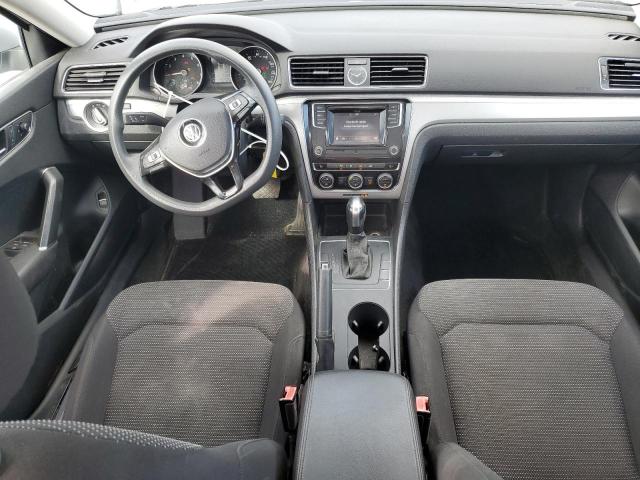 Photo 8 from auction – 2017 VOLKSWAGEN PASSAT S with VIN 1VWAT7A37HC039317