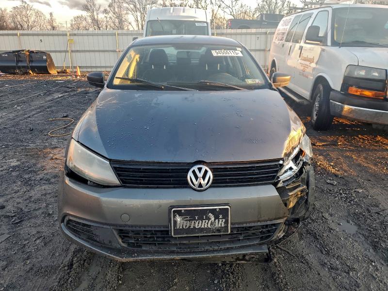 Photo 5 from auction – 2011 VOLKSWAGEN JETTA BASE with VIN 3VW2K7AJ3BM073668