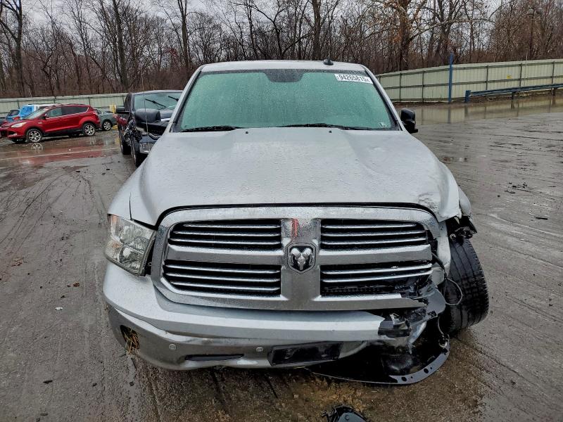 Photo 5 from auction – 2018 RAM 1500 SLT with VIN 3C6RR7LTXJG140184