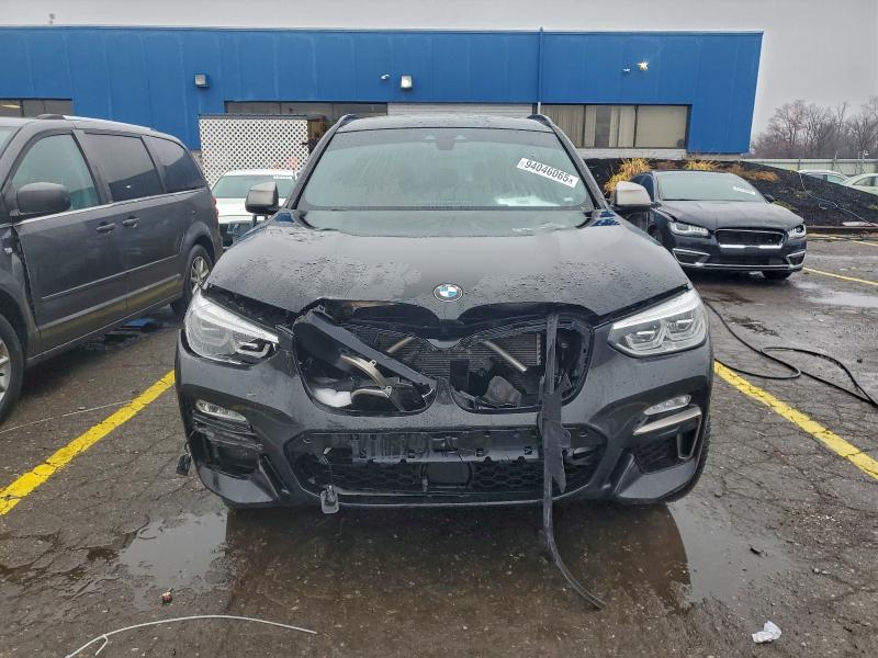 Foto 5 de la subasta – 2018 BMW X3 XDRIVEM con VIN 5UXTS3C56J0Y96188