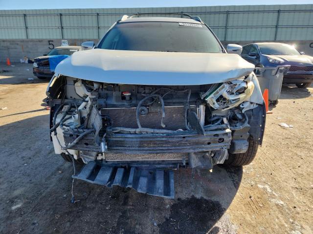 Photo 5 from auction – 2016 NISSAN ROGUE S with VIN 5N1AT2MV6GC779339