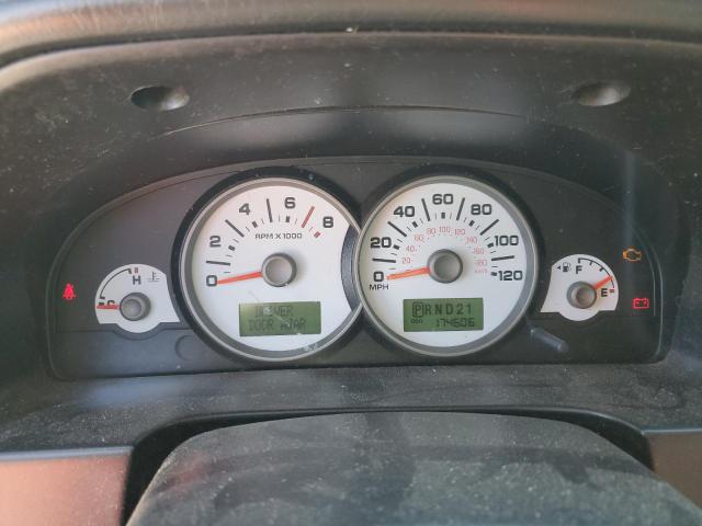 Photo 9 from auction – 2005 FORD ESCAPE LIM with VIN 1FMYU04185KC06104