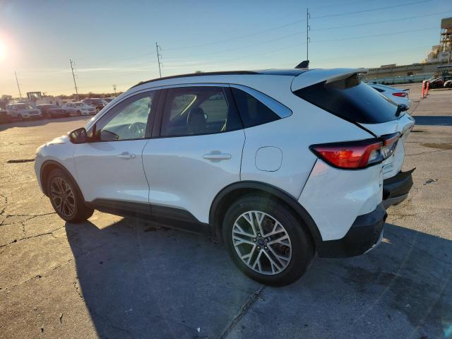Photo 2 from auction – 2021 FORD ESCAPE SEL with VIN 1FMCU0H65MUB08036