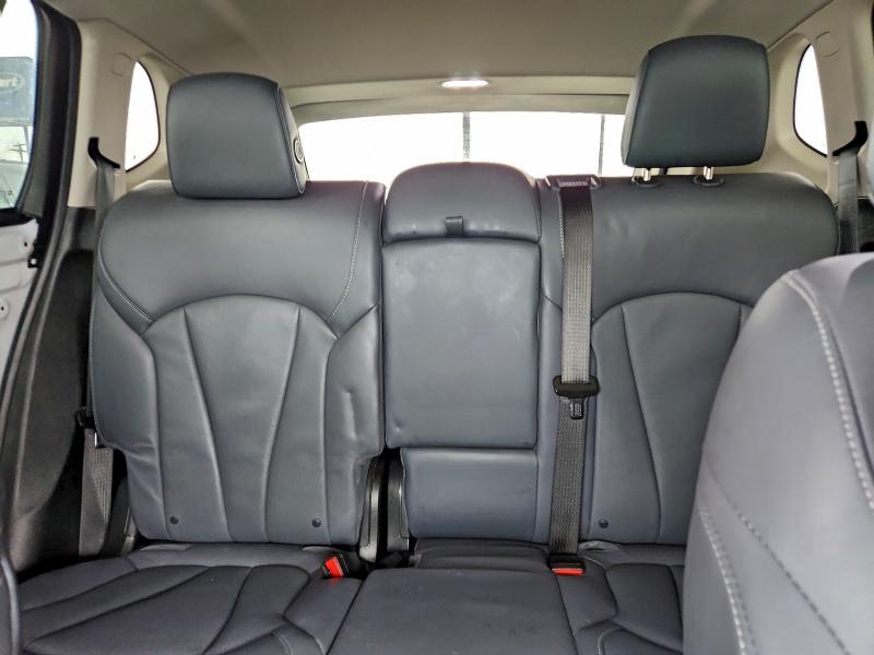 Photo 10 from auction – 2019 BUICK ENVISION E with VIN LRBFXCSA1KD022063
