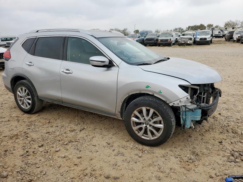 Photo 4 from auction – 2017 NISSAN ROGUE S with VIN KNMAT2MT9HP513228