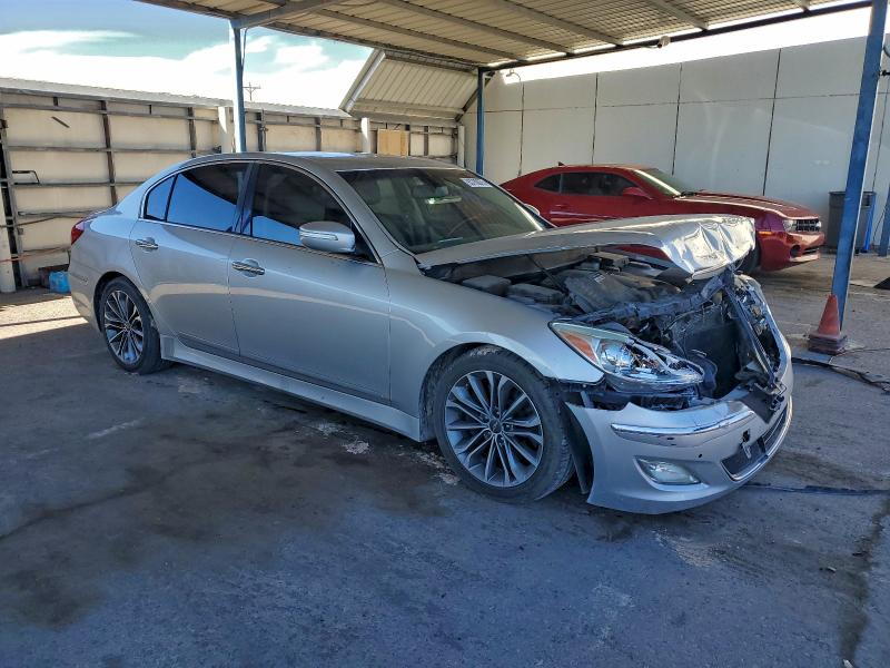 Photo 4 from auction – 2012 HYUNDAI GENESIS 4. with VIN KMHGC4DF5CU199356