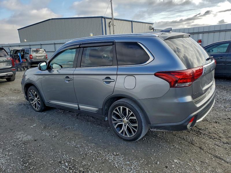 Photo 2 from auction – 2017 MITSUBISHI OUTLANDER with VIN JA4AD3A3XHZ060386