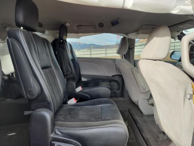 Photo 11 from auction – 2020 TOYOTA SIENNA L with VIN 5TDZZ3DC2LS082060