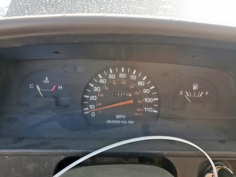 Photo 9 from auction – 1991 TOYOTA PICKUP 1/2 with VIN JT4RN81A2M5113567