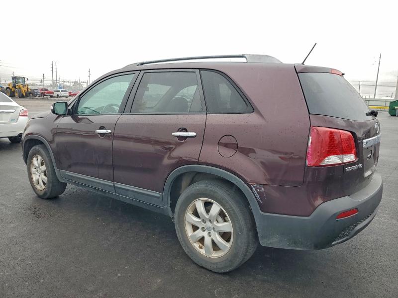 Photo 2 from auction – 2013 KIA SORENTO with VIN 5XYKT4A23DG376568