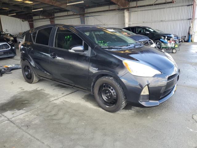 Photo 4 from auction – 2013 TOYOTA PRIUS C with VIN JTDKDTB35D1038913