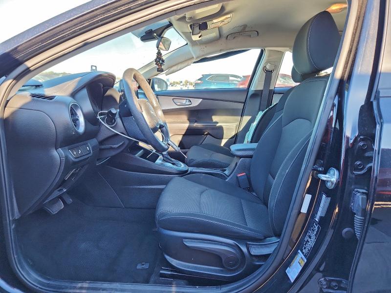 Photo 7 from auction – 2023 KIA FORTE LX with VIN 3KPF24AD4PE655955