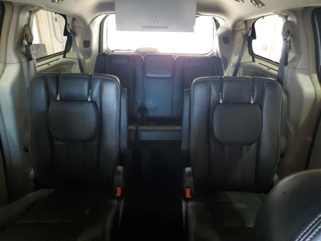Photo 10 from auction – 2015 CHRYSLER TOWN & COU with VIN 2C4RC1BG8FR513994