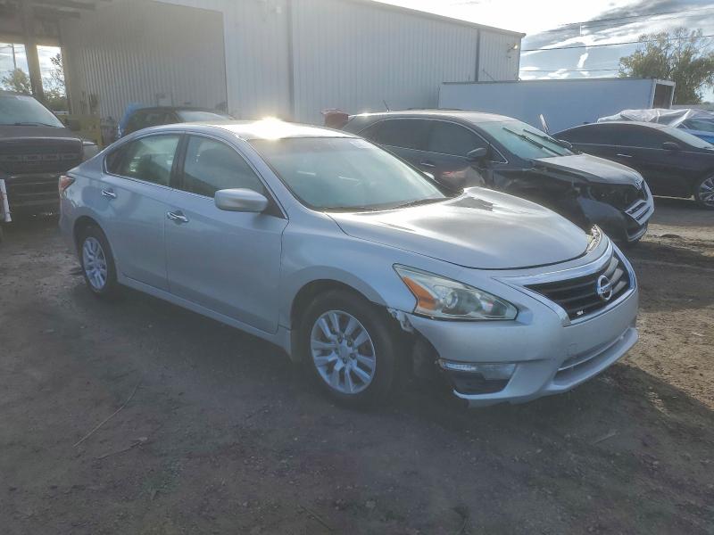Photo 4 from auction – 2015 NISSAN ALTIMA 2.5 with VIN 1N4AL3AP2FC226692
