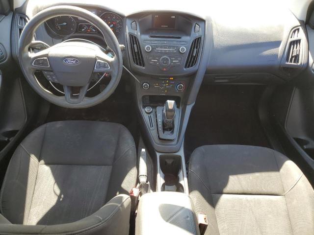Foto 8 de la subasta – 2015 FORD FOCUS SE con VIN 1FADP3K29FL250590