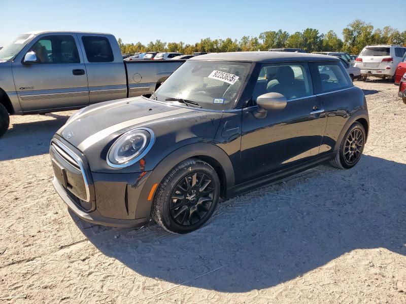 MINI COOPER 2024 with VIN WMW33DH06R2V00890 - Photo from auction