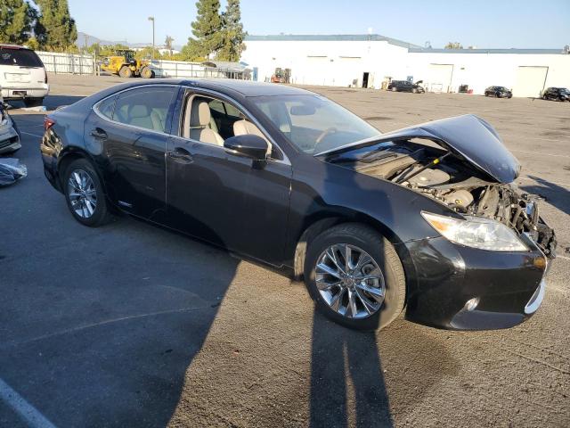 Photo 4 from auction – 2013 LEXUS ES 300H with VIN JTHBW1GG9D2015735
