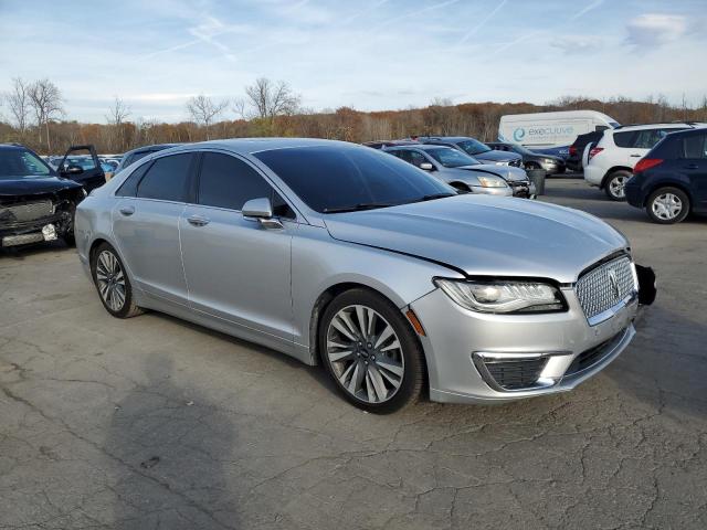Photo 4 from auction – 2017 LINCOLN MKZ RESERV with VIN 3LN6L5F96HR641763