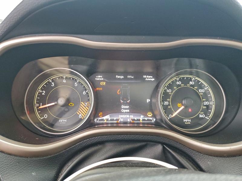 Photo 9 from auction – 2014 JEEP CHEROKEE L with VIN 1C4PJLDS8EW244976