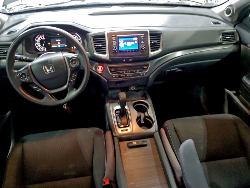 Photo 8 from auction – 2017 HONDA RIDGELINE with VIN 5FPYK3F11HB009681
