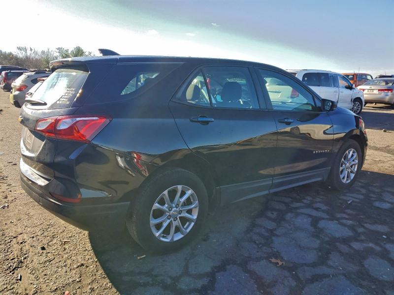 Photo 3 from auction – 2020 CHEVROLET EQUINOX with VIN 2GNAXHEV7L6280313