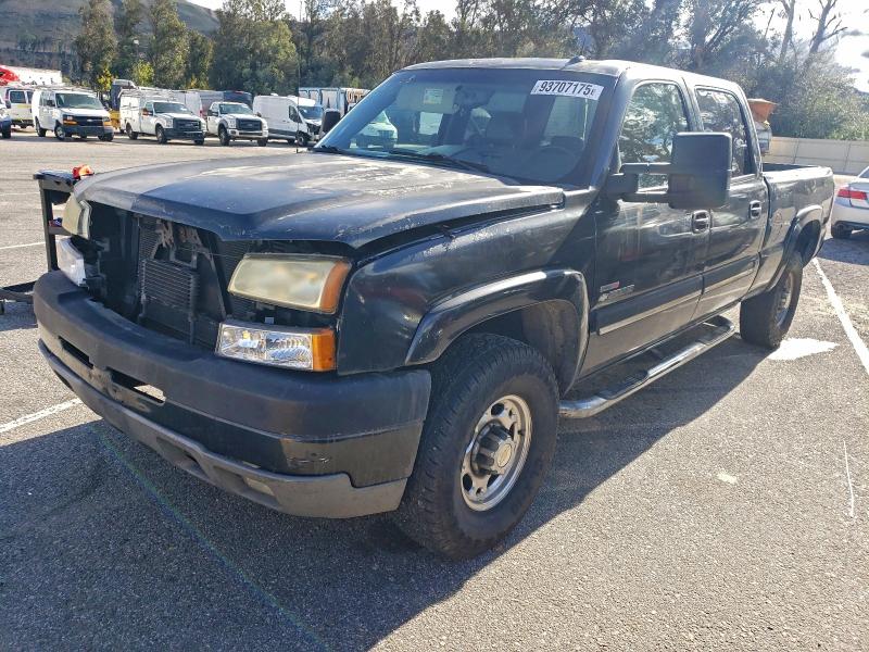 CHEVROLET SILVERADO 2004 con VIN 1GCHC23234F229455 - Foto de la subasta