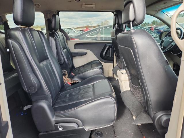 Photo 11 from auction – 2012 CHRYSLER TOWN & COU with VIN 2C4RC1BG7CR279035