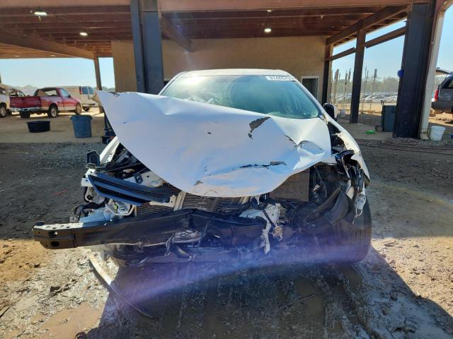 Photo 5 from auction – 2015 TOYOTA COROLLA L with VIN 5YFBURHE0FP268482