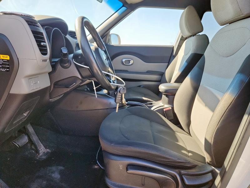 Photo 7 from auction – 2014 KIA SOUL with VIN KNDJN2A22E7068185