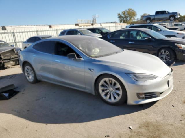 Photo 4 from auction – 2017 TESLA MODEL S with VIN 5YJSA1E23HF204259
