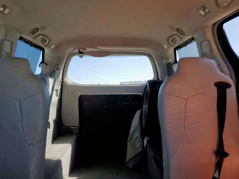 Photo 10 from auction – 2011 TOYOTA SIENNA with VIN 5TDKK3DC4BS026481