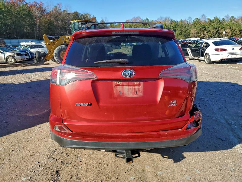 Photo 6 from auction – 2017 TOYOTA RAV4 LE with VIN JTMBFREV0HJ132018
