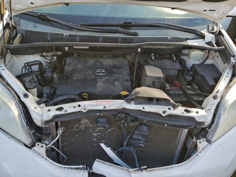 Photo 12 from auction – 2015 TOYOTA SIENNA LE with VIN 5TDKK3DC1FS570281