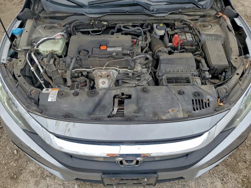 Photo 11 from auction – 2017 HONDA CIVIC LX with VIN 2HGFC2F50HH569312