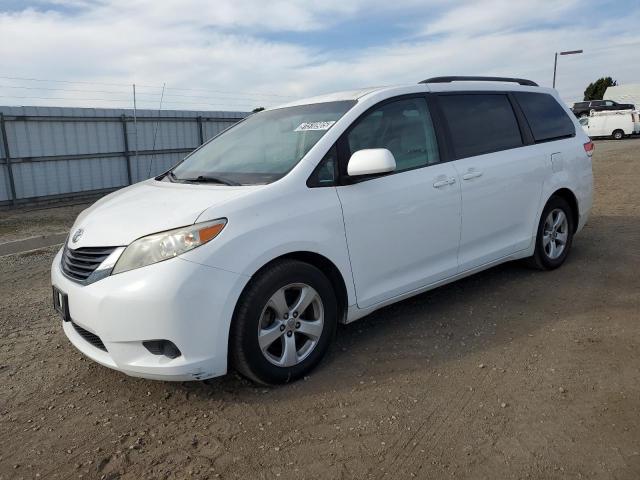 TOYOTA SIENNA LE 2014 with VIN 5TDKK3DC6ES424294 - Photo from auction